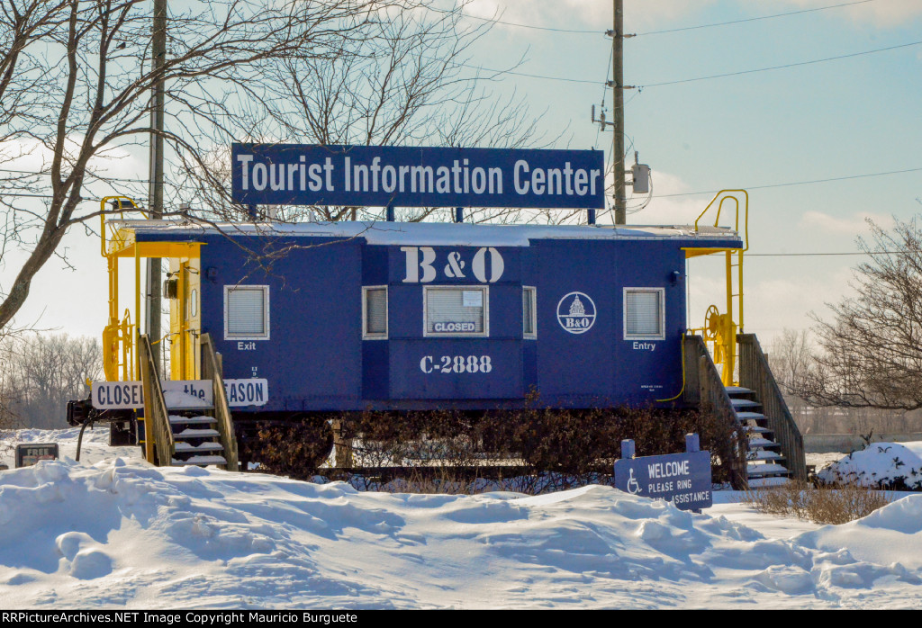 B&O Caboose - Tourist Information Center